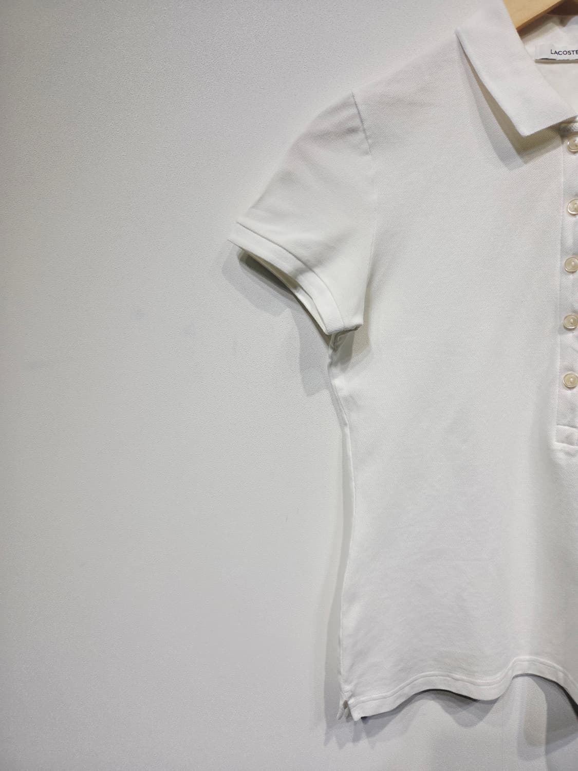 LACOSTE 라코스테 우먼 화이트 5버튼 반팔 카라티 상품이미지4