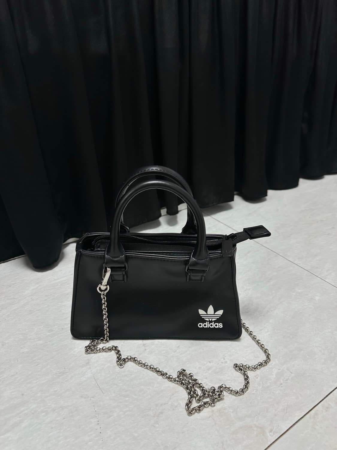 아디다스 토트백 상품이미지1