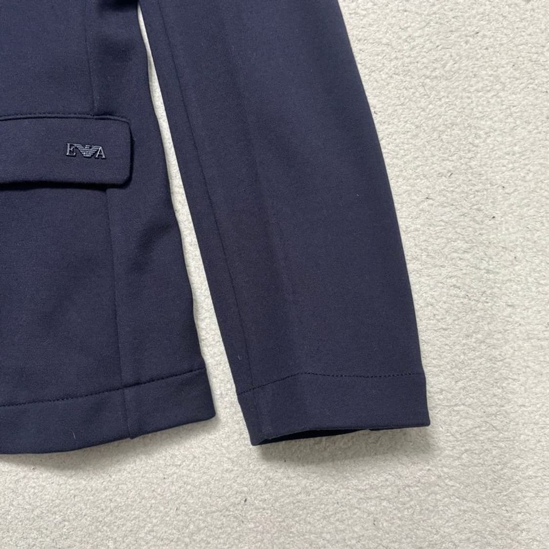 새상품 EMPORIO ARMANI 블레이저 네이비 10A 상품이미지3