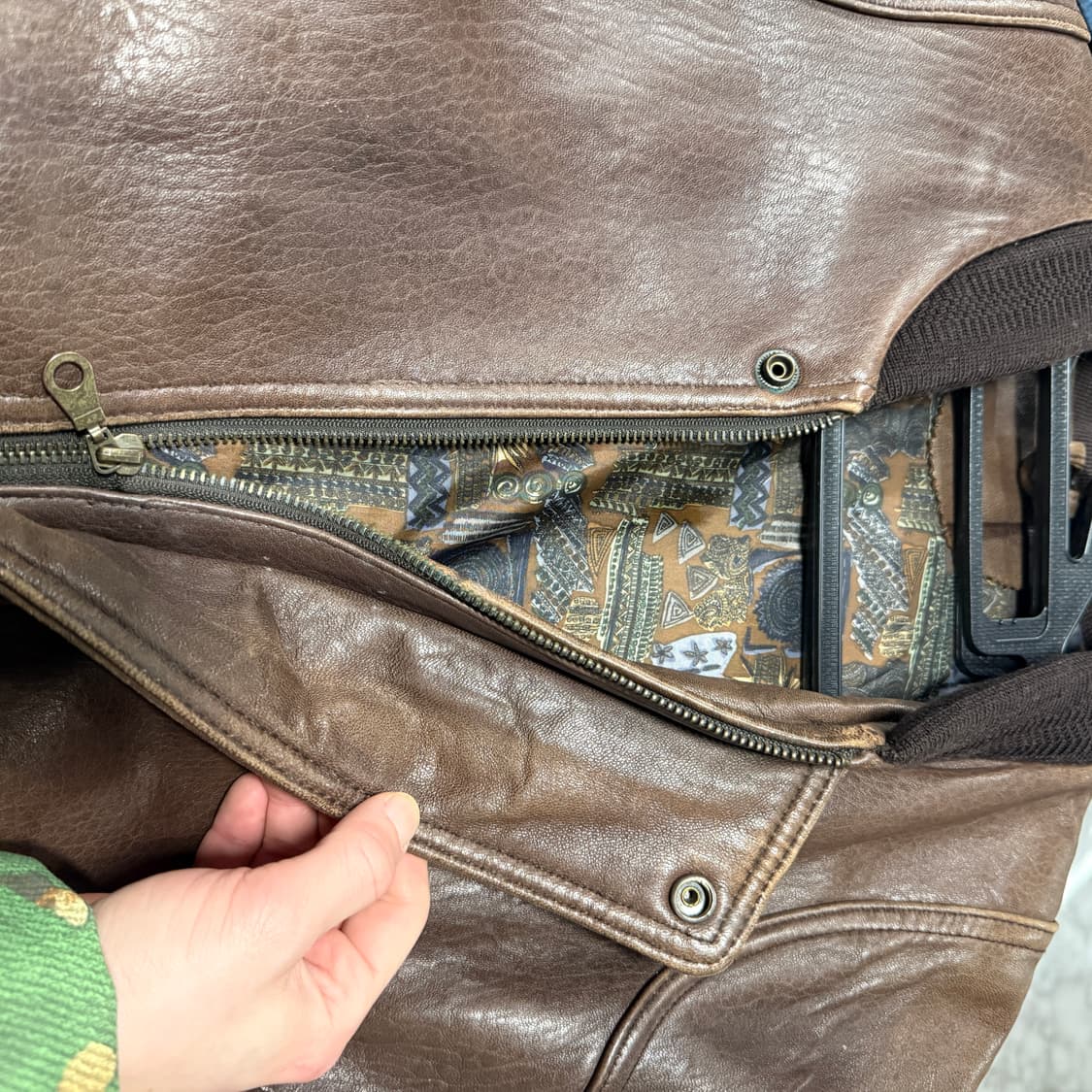 VTG 빈티지 100% 쉽스킨 안감 디테일 양가죽 봄버 자켓 상품이미지5