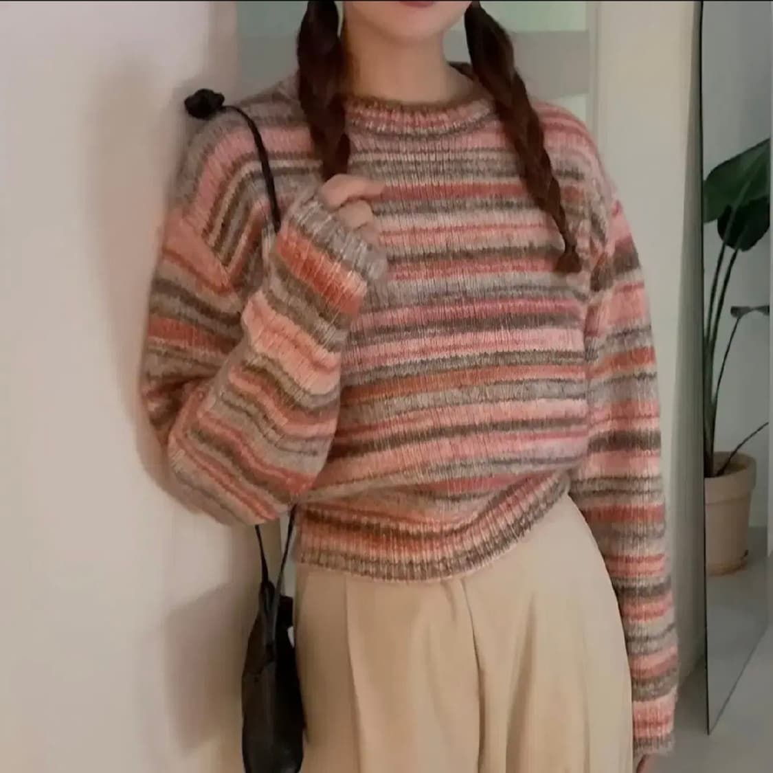 니어웨어 언유즈얼리 슈가니트 빈티지핑크 상품이미지1