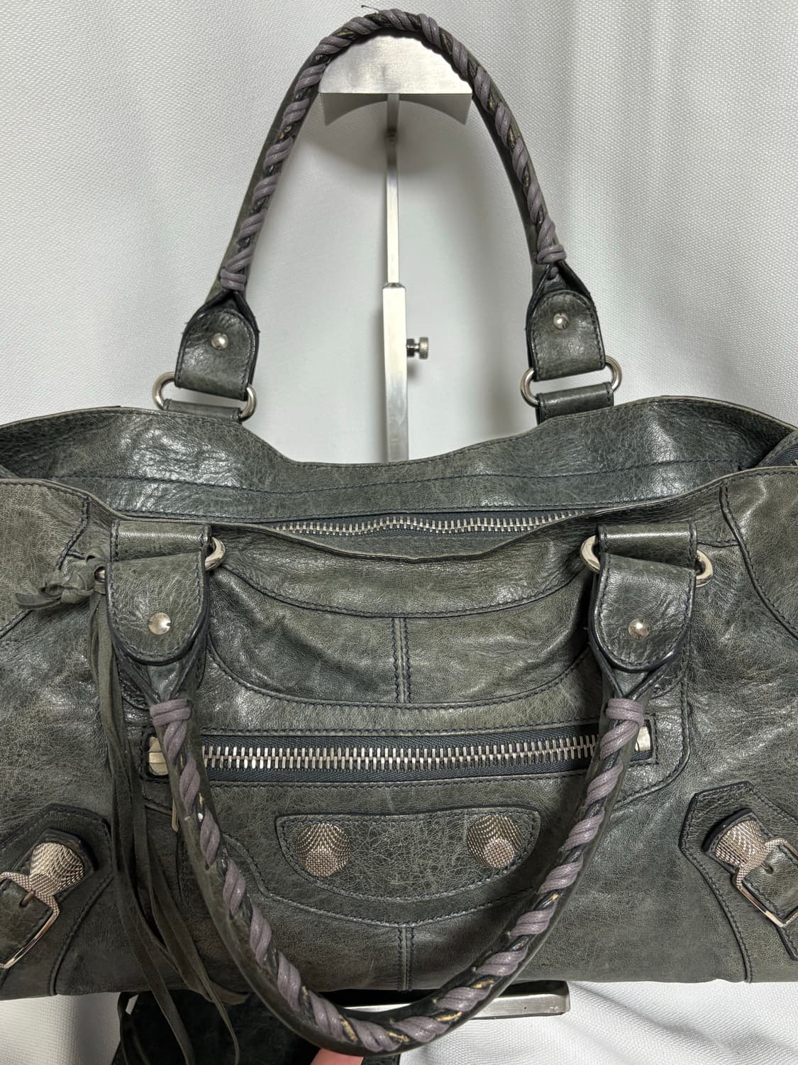 발렌시아가 자이언트 파트타임 모터백 그레이 상품이미지6