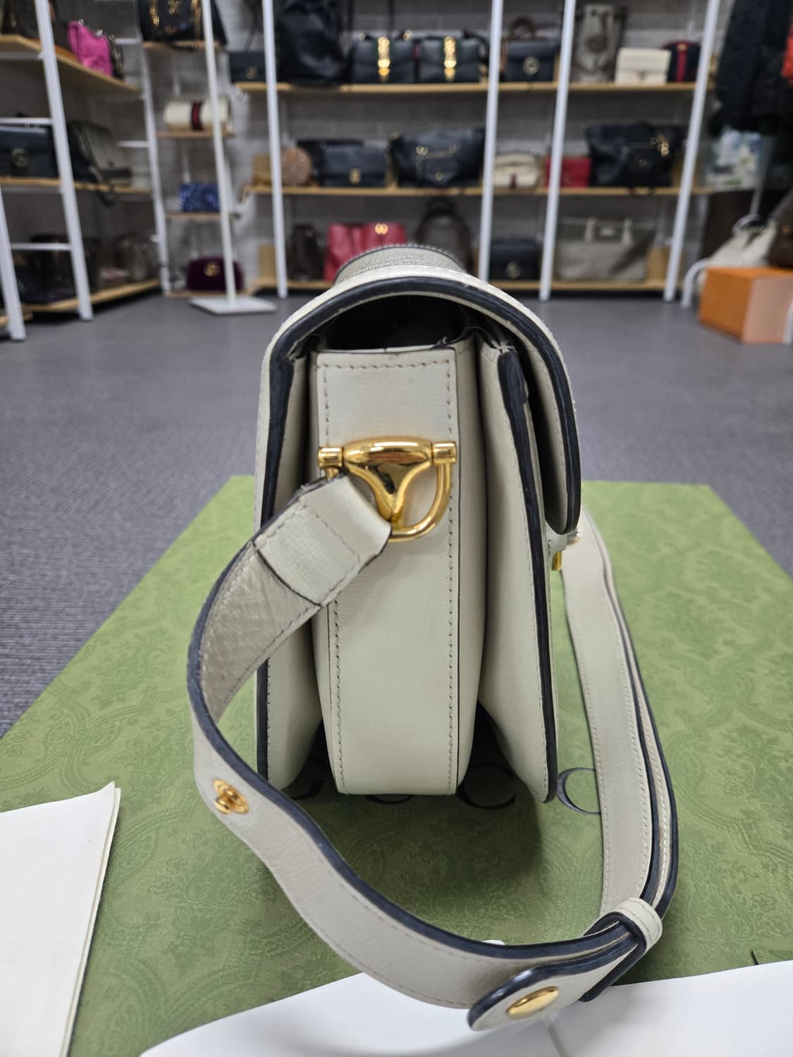 [특가][정품] 구찌 홀스빗 숄더백 상품이미지4