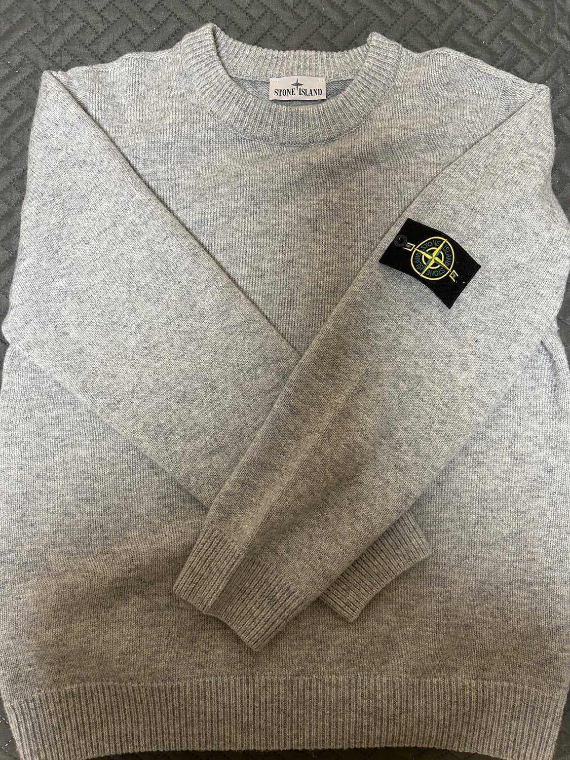 스톤아일랜드 회색 니트 상품이미지2