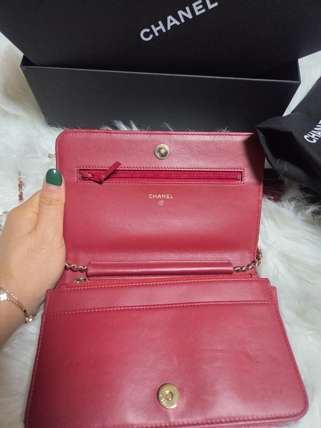 샤넬 체인 숄더백 버건디 태슬 (풀박) woc 상품이미지5