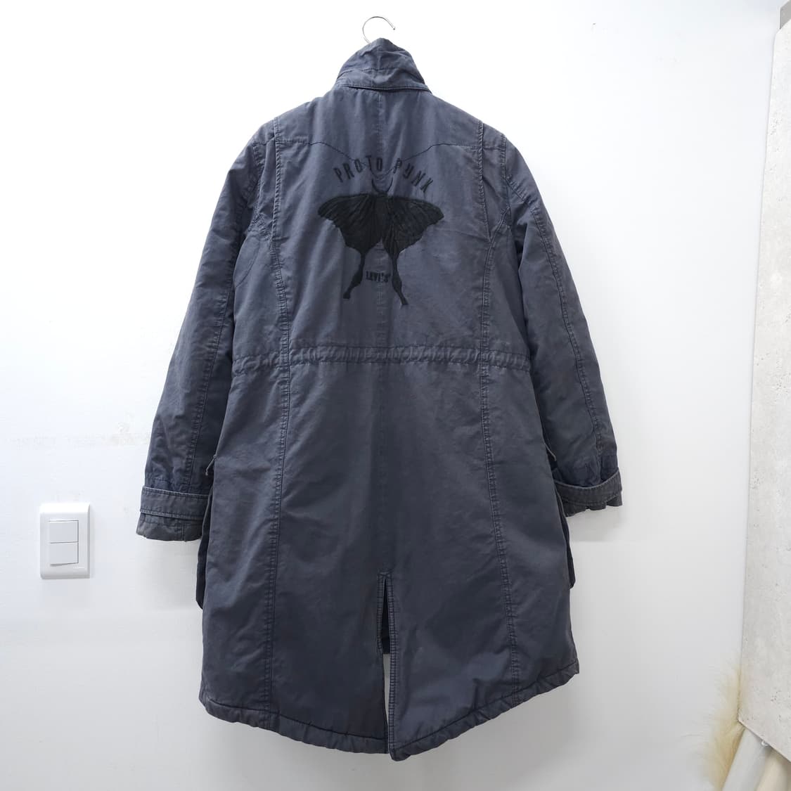 Levi's 워싱 다크그레이 퀼팅 피쉬테일 파카 밀리터리 자켓 상품이미지6