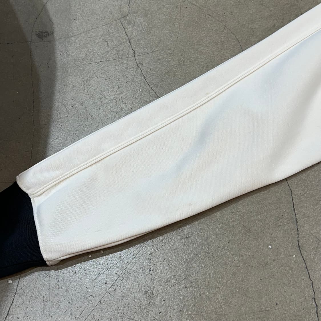 L 나이키 유벤투스 화이트 트랙탑 상품이미지10