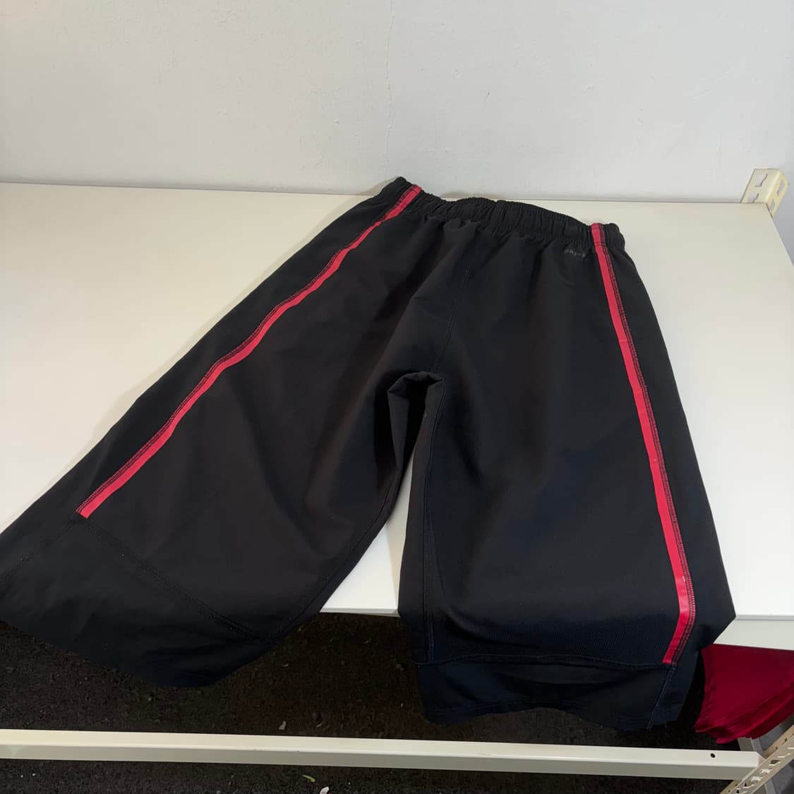 M 나이키 블랙 DRI-FIT 바막재질 트레이닝 7부팬츠 상품이미지2