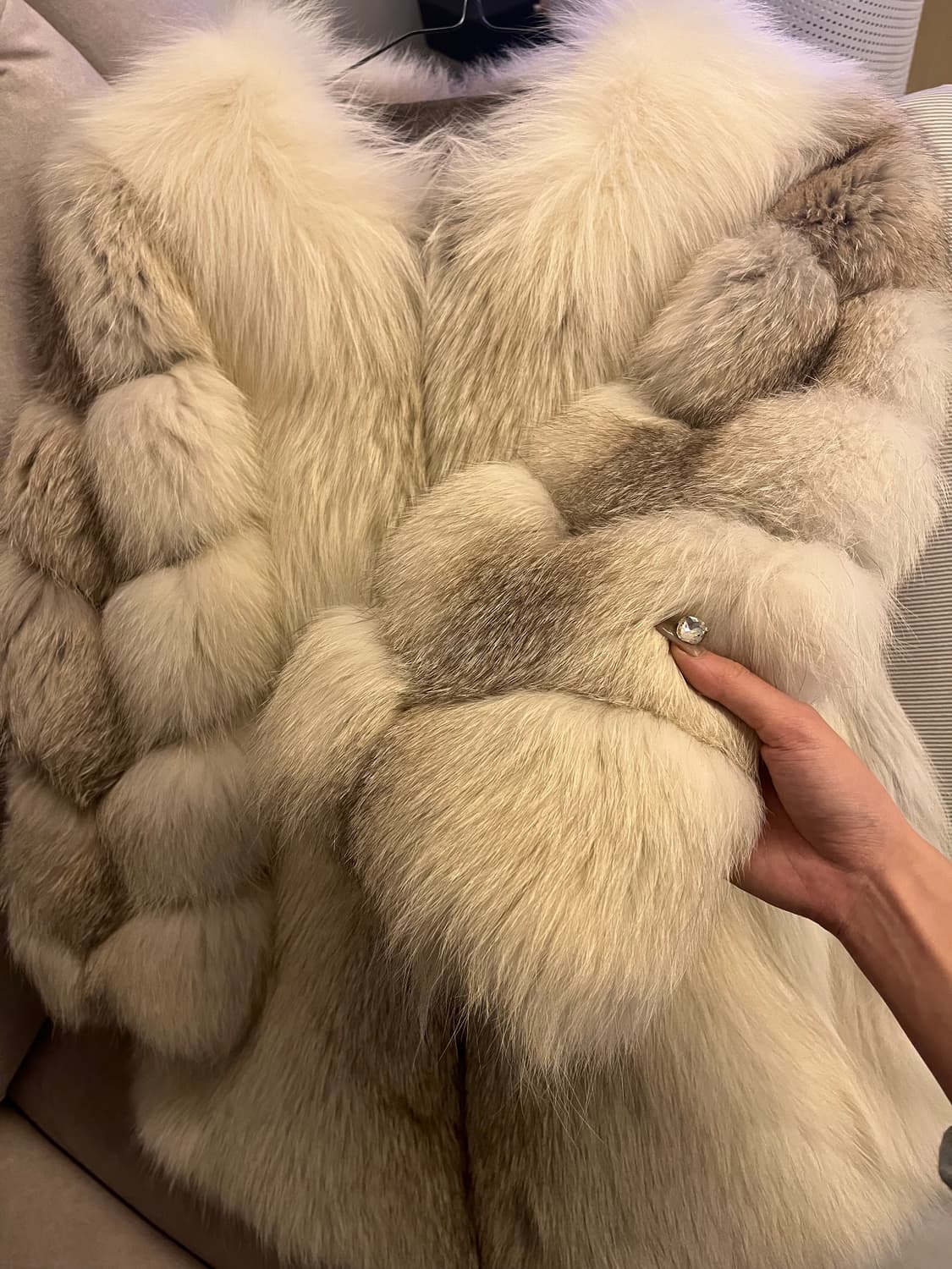 사가폭스 퍼자켓 최상급 sagafox 폭스퍼코트 폼폼이 상품이미지6