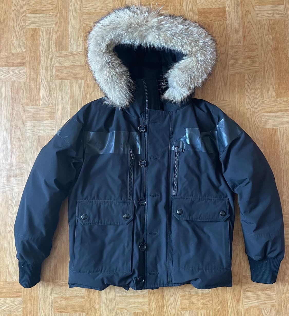 [3] 몽클레어 한정판 리오넬 테레이 컬렉션 패딩 상품이미지2