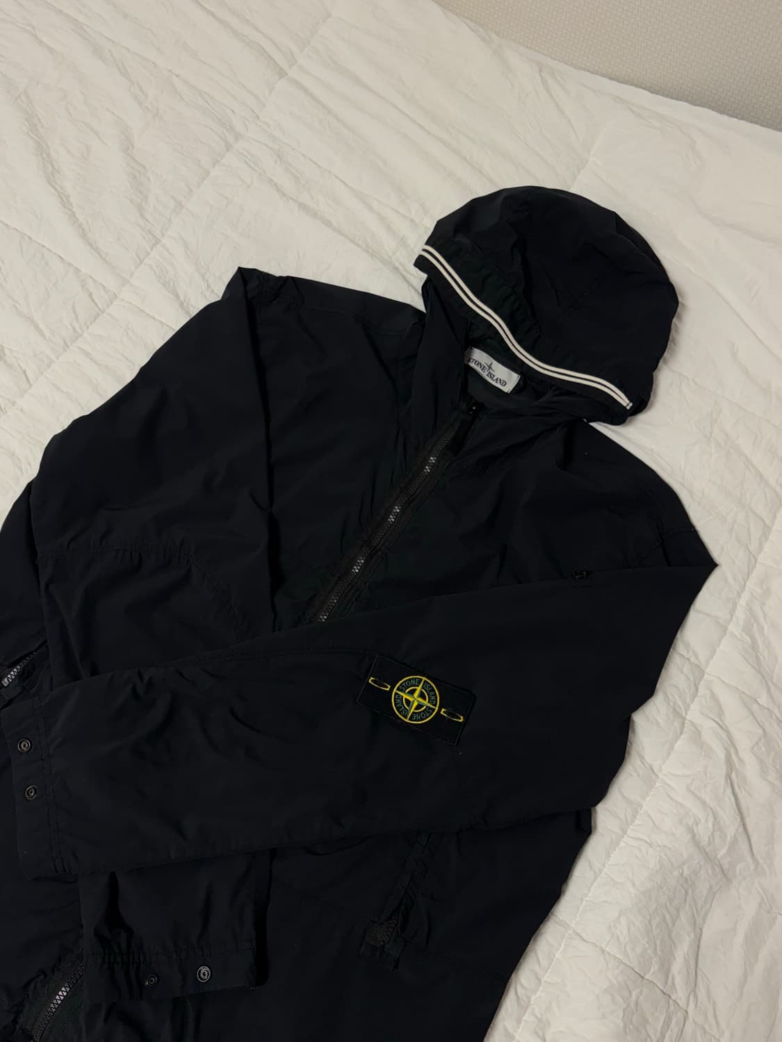 스톤아일랜드 스킨터치 찐급처 상품이미지1