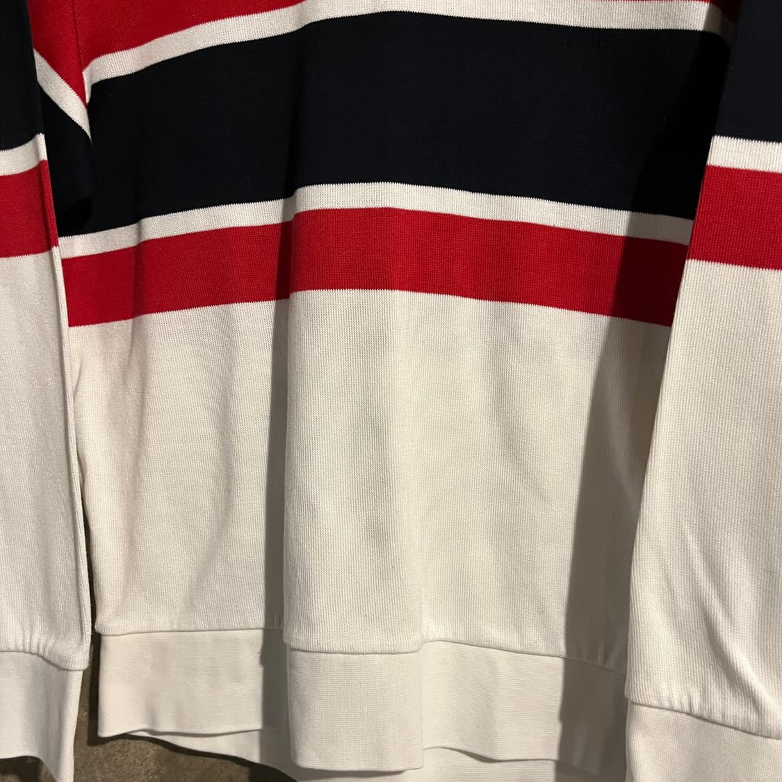 헤지스맨투맨 상품이미지3