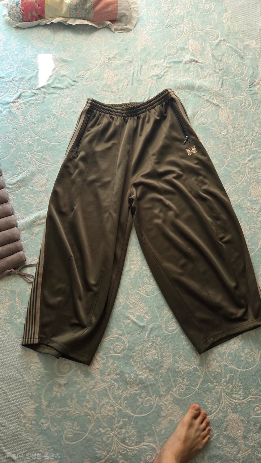 24AW 니들스 HD 트랙 팬츠 올리브 S 사이즈 상품이미지5