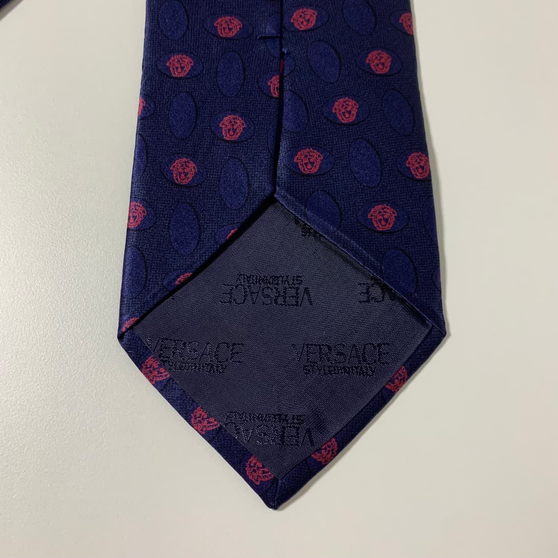 베르사체(VERSACE) 명품 모노그램 클래식넥타이 A+등급 9.3cm 상품이미지5