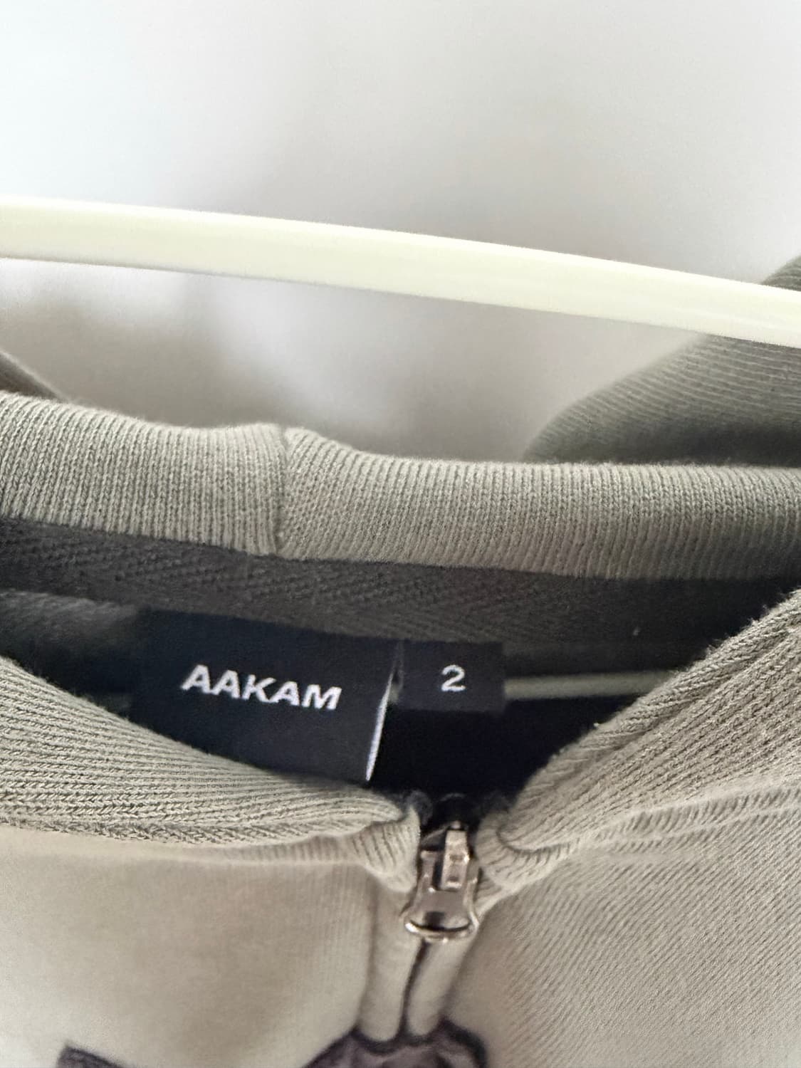 아캄 Washed Logo Zip-Up Hoodie (Khaki) 상품이미지5