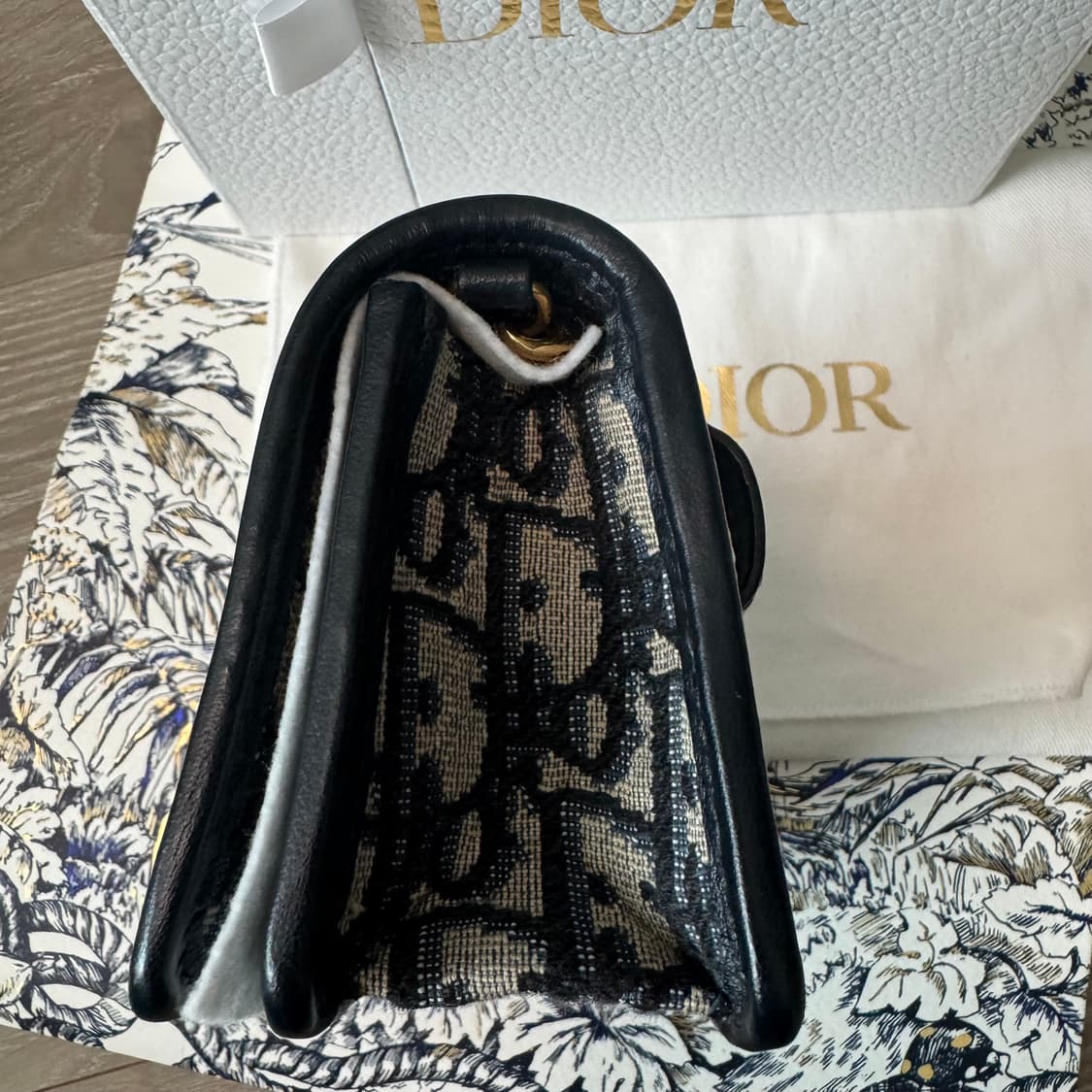 디올 오블리크 몽테인 나노 파우치 크로스백 상품이미지5