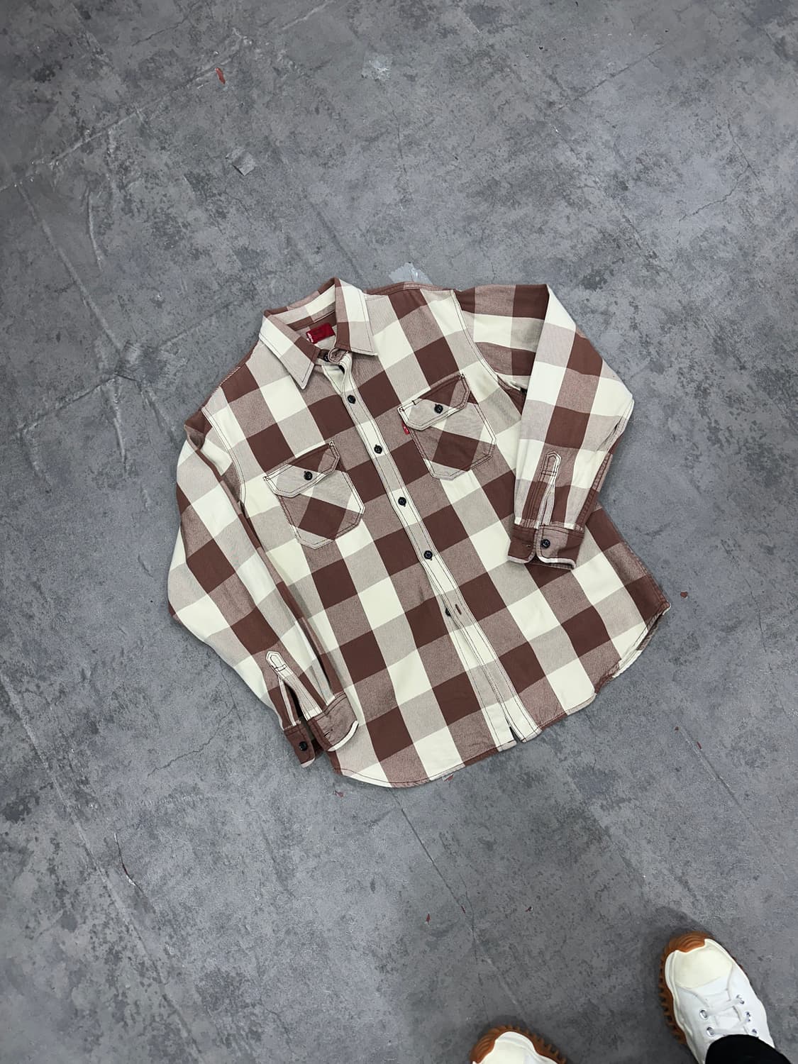 리바이스 레드탭 체크 셔츠 상품이미지1