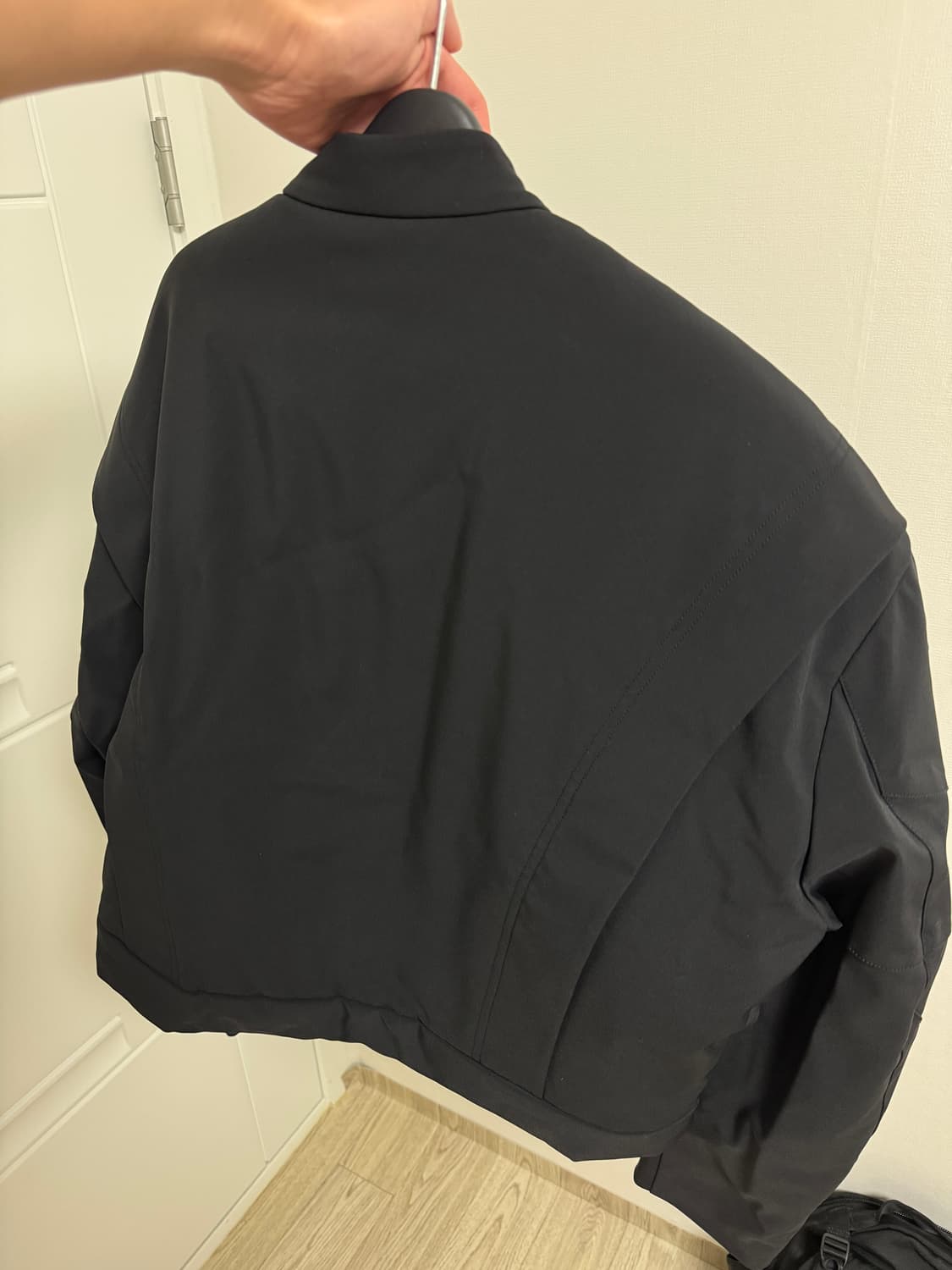 논노드 크롭 패디드 라이더 자켓 FW 상품이미지2