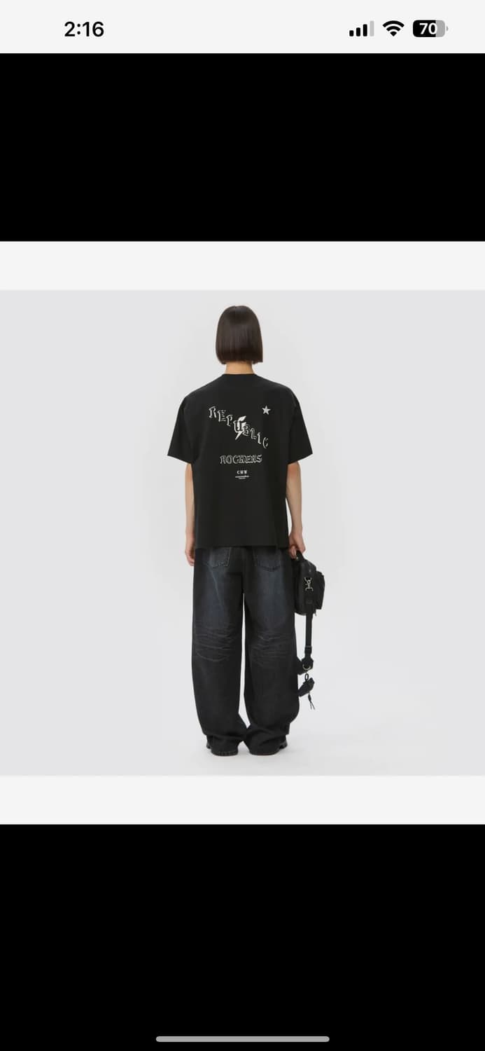 커스텀멜로우 black graphic half sleeve T-shirt 상품이미지1