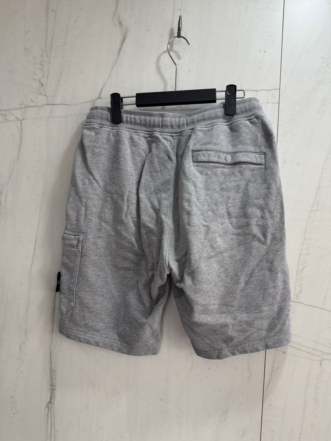 STONE ISLAND 와펜 패치 스웻 반바지 상품이미지2