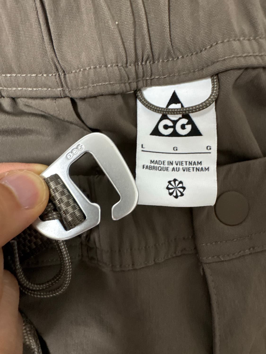 나이키 acg 카고 쇼츠 L 아이언스톤 새상품 상품이미지5