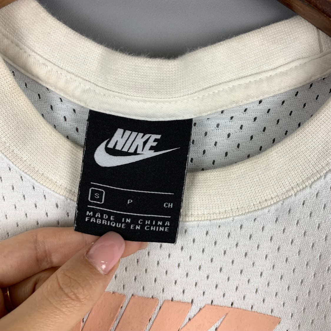 나이키 런닝 메쉬 반팔 티셔츠  상품이미지5
