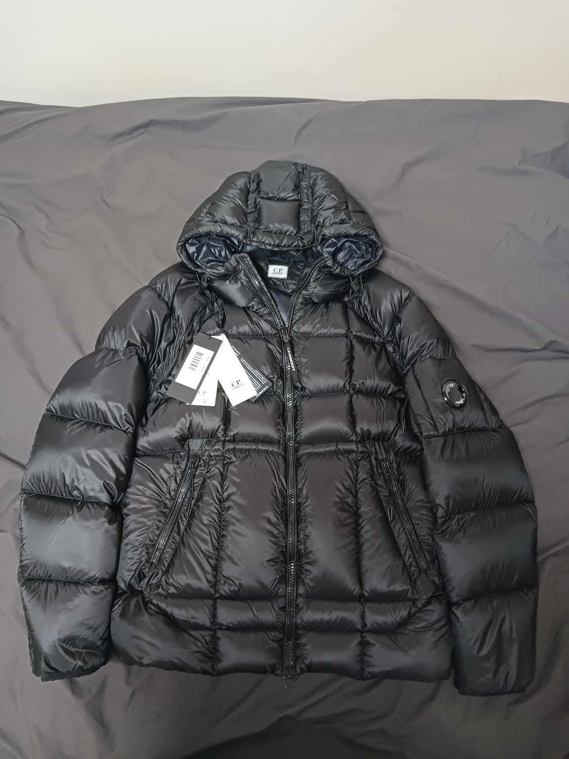 새상품급 정품 dd쉘 패딩 블랙 50사이즈 상품이미지1