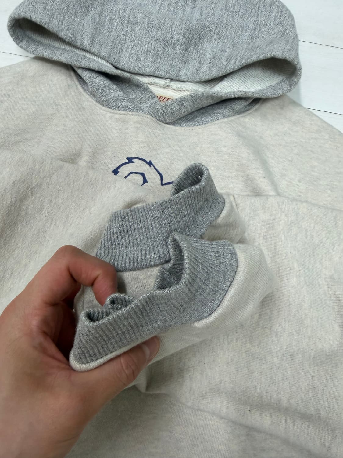 캐피탈 테디베어 후드티 3 사이즈  상태 8.8/10  사진찍고 절대 안 상품이미지2