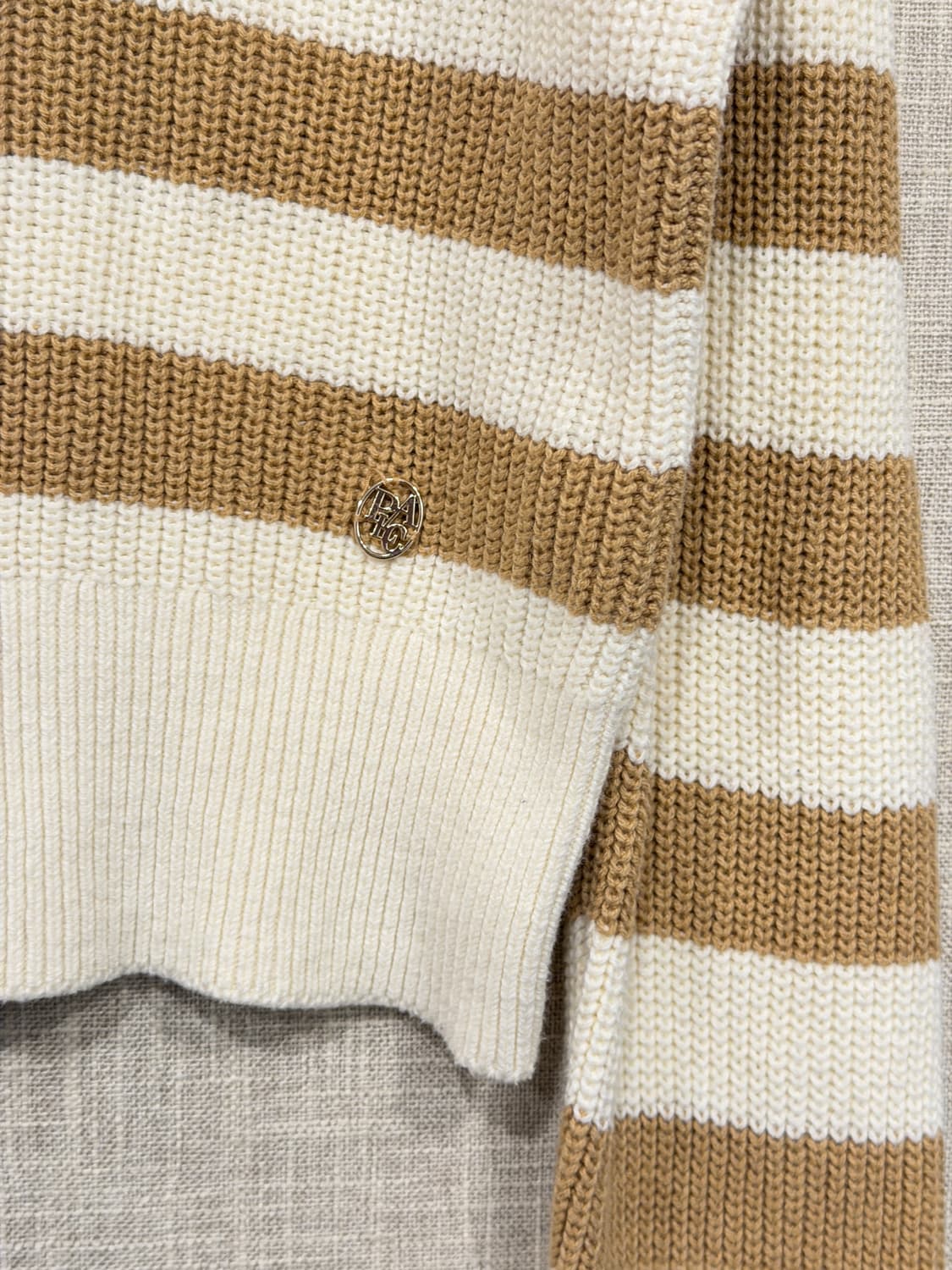 PLAC 플랙 크롭 스트라이프 라운드 넥 니트 상품이미지5