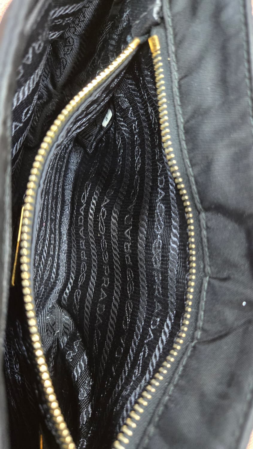 프라다 정품 나일론  포코노 크로스백    상품이미지9