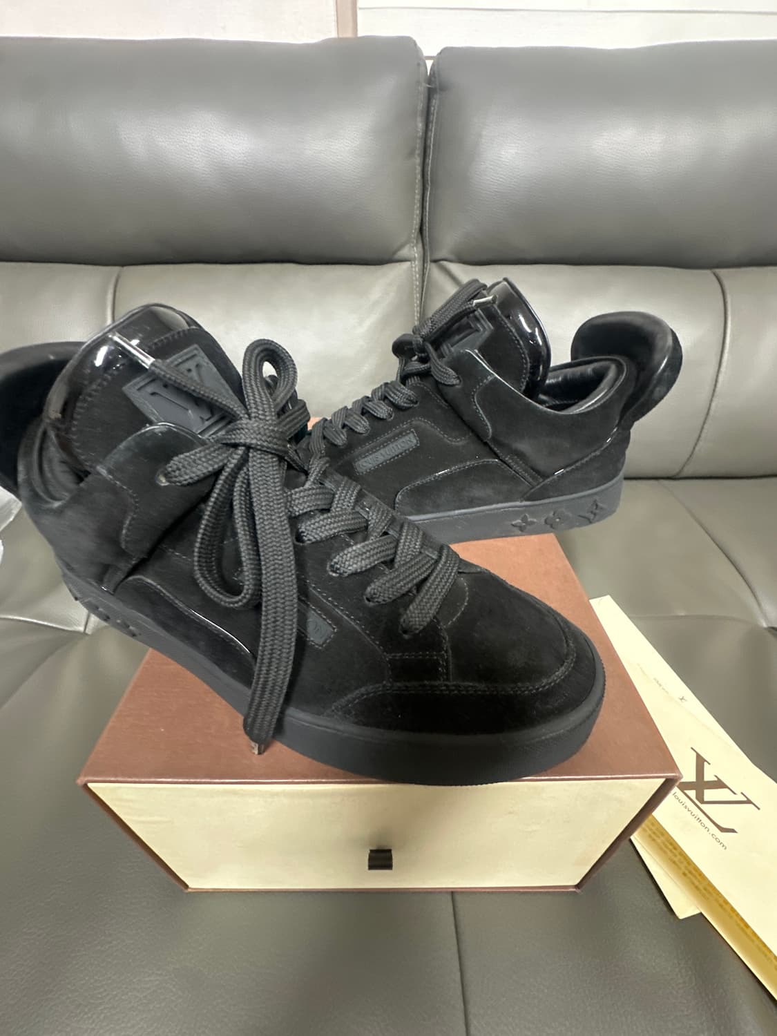 루이비통 칸예 돈스 블랙 상품이미지2