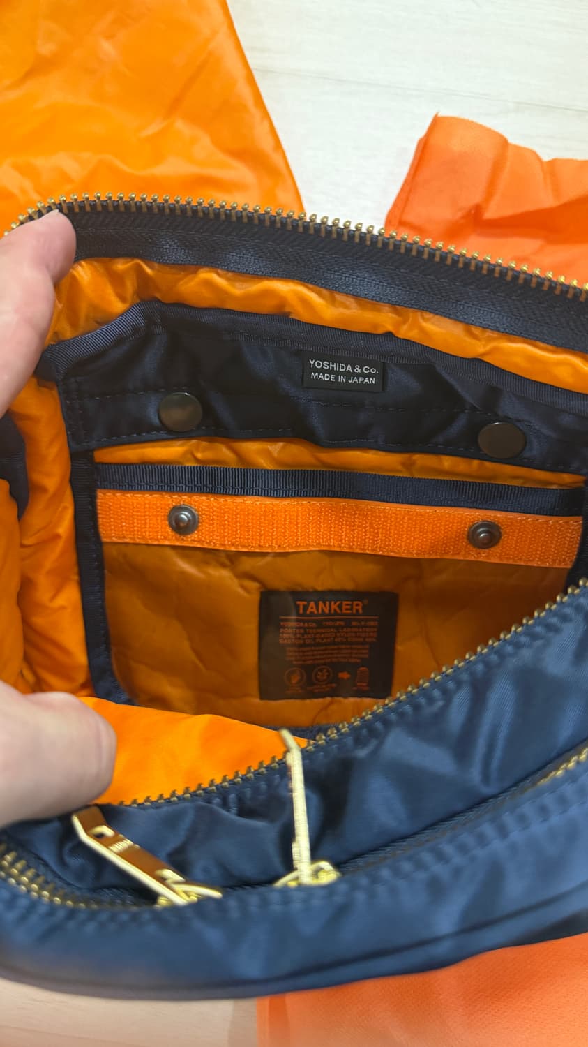 포터 뉴탱커 xl 아이언블루 거이새제품 팝니다 상품이미지3