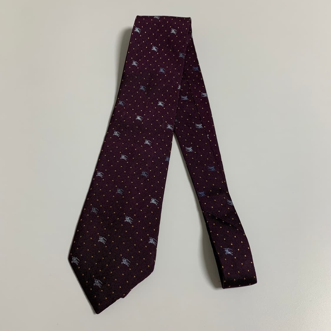 버버리(BURBERRY) 신형라벨 명품 도트넥타이 모노그램 A등급 상품이미지9