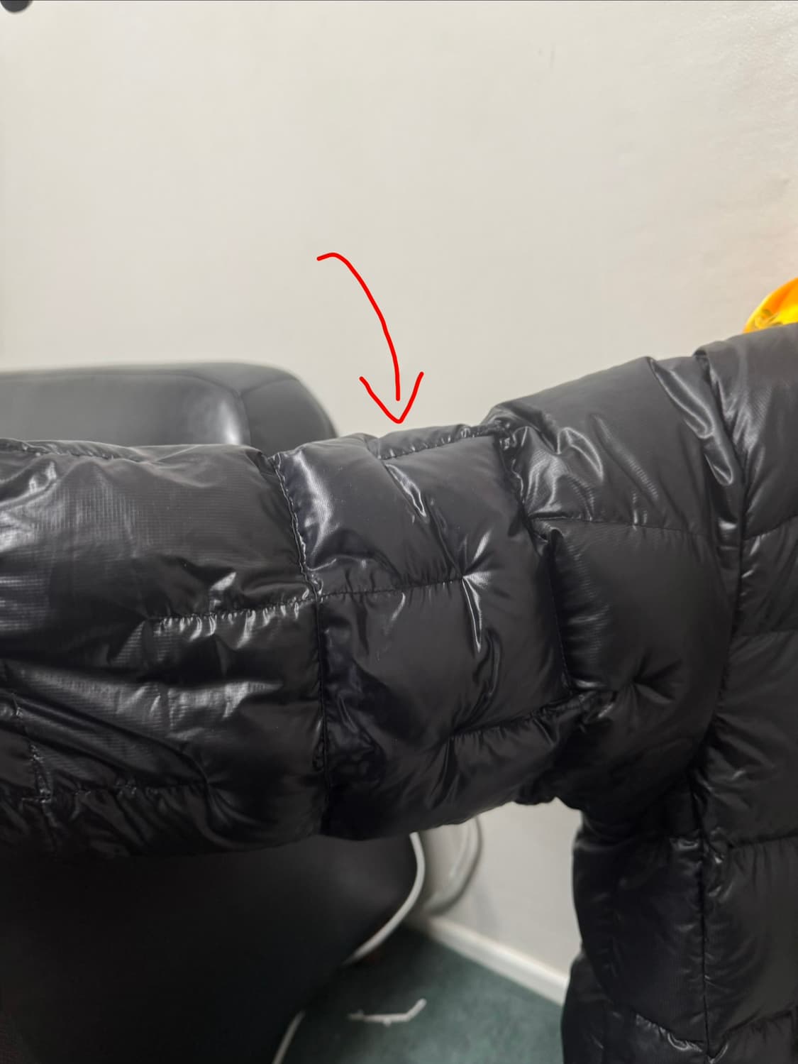 몽벨 플라즈마 1000 알파인 다운 파카 블랙 상품이미지9