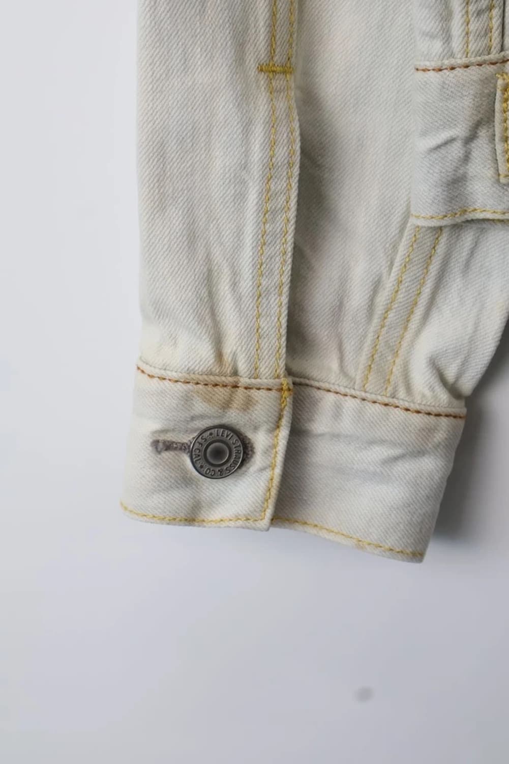 Levi's White Denim Trucker Jacket 상품이미지10