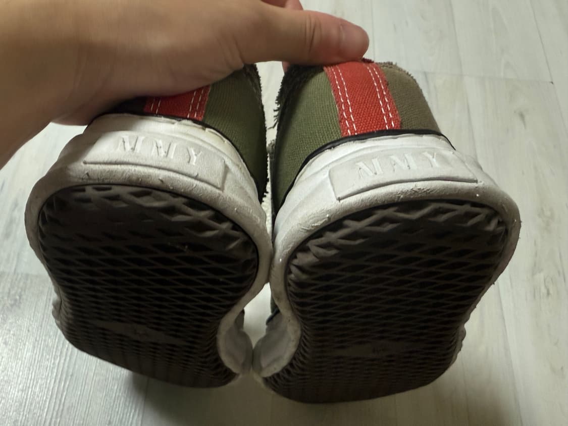 메종 미하라 야스히로 x 나이젤 카본 로우 컷 스니커즈 아미 그린 41 상품이미지9