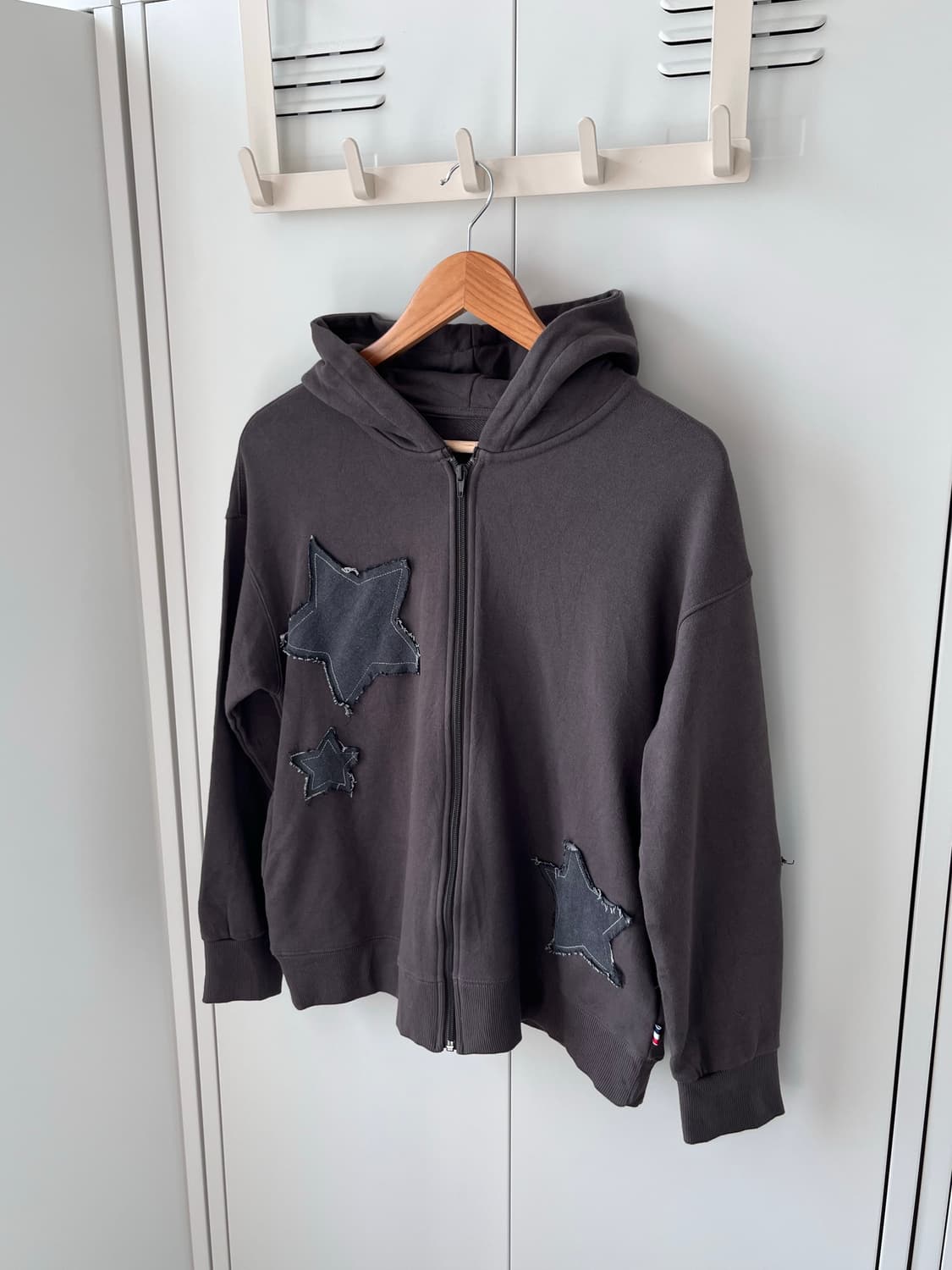 Person 별 패치 그레이 후드집업  상품이미지6