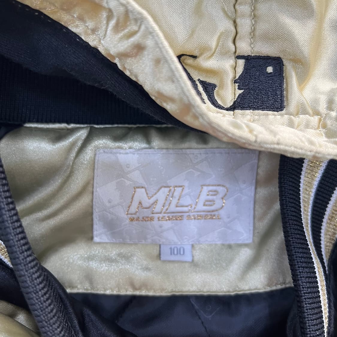 100 엠엘비 레트로 새틴 바시티 자켓 0326M 상품이미지2