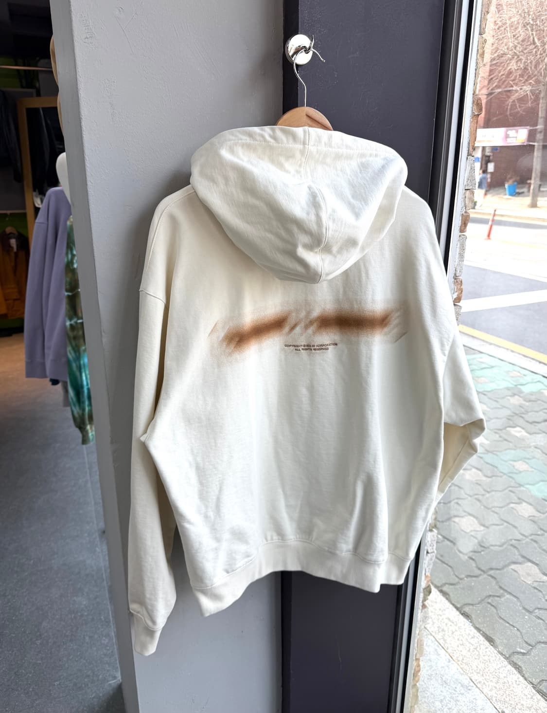 50/ 솔리드옴므 23-24FW 백스프레드 후드티 상품이미지7