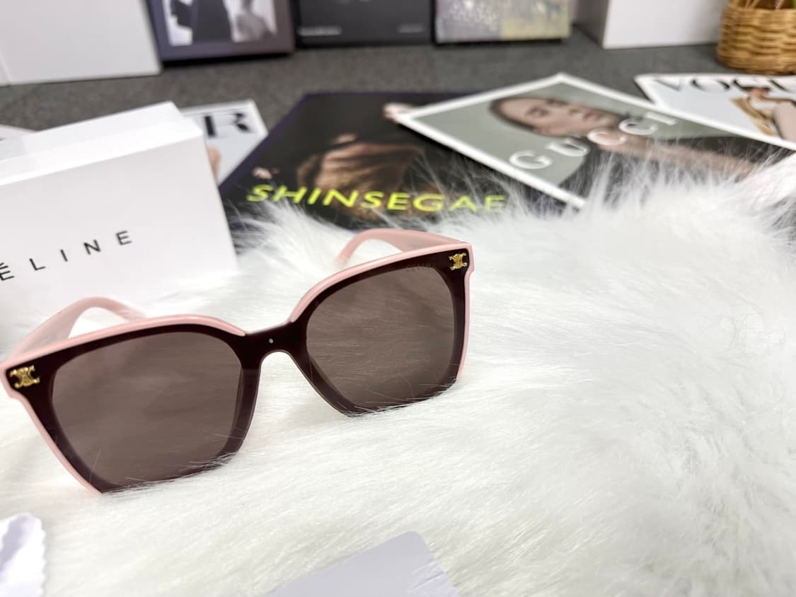 셀린느 트리옹페 이니셜 선글라스 핑크 (남여공용) 상품이미지3