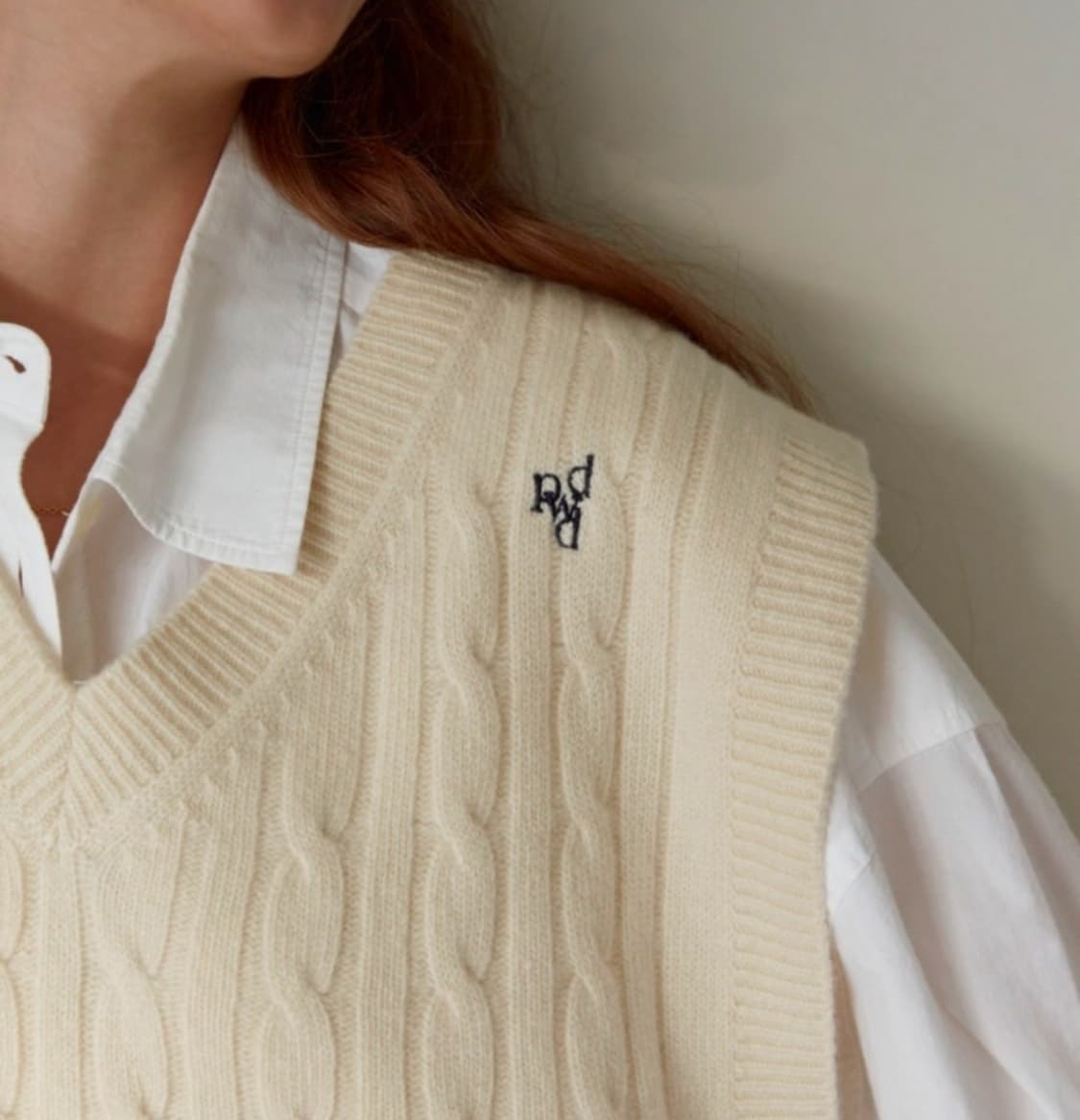 드파운드 로고 자수 케이블 니트베스트 상품이미지3