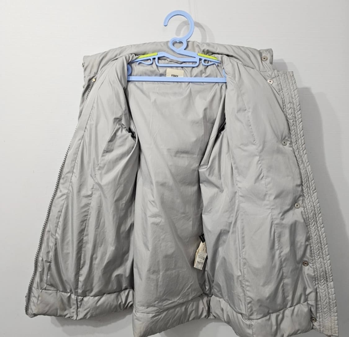 FENDI 펜디 키즈 구스다운 경량패딩 5~7세 상품이미지7