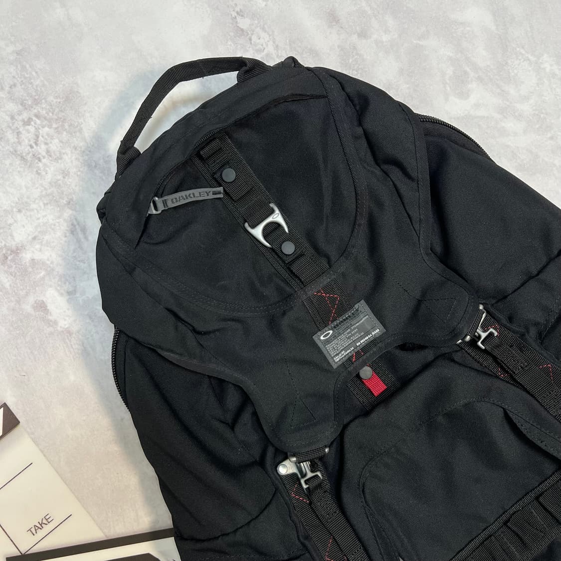 오클리 더블 테크니컬 백팩 상품이미지3