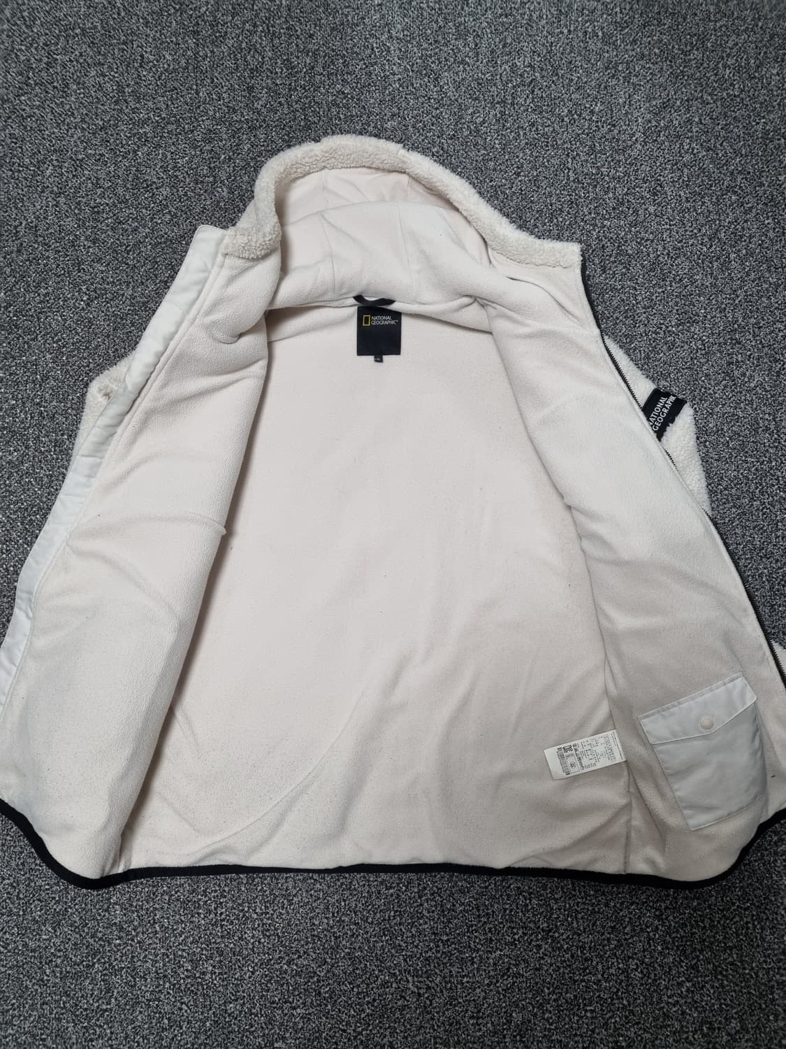 내셔널지오그래픽 뽀글이 후리스 집업 XL  상품이미지5