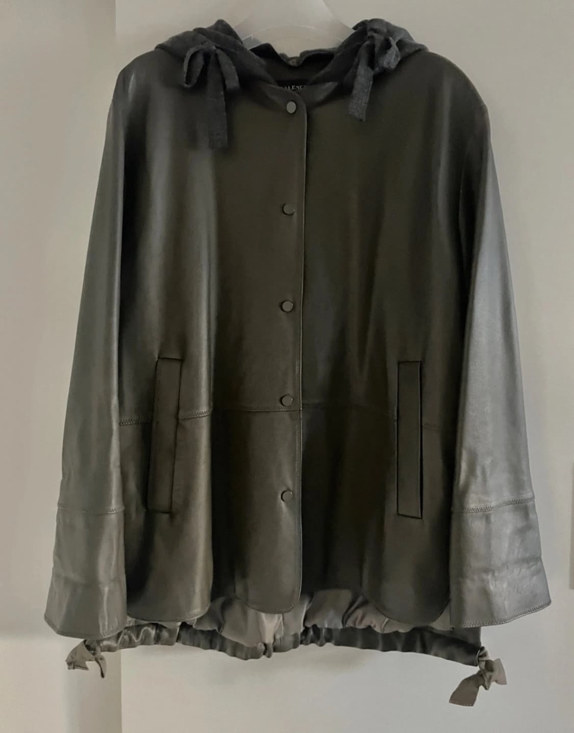 발렌시아 리얼 레더 코트 상품이미지1