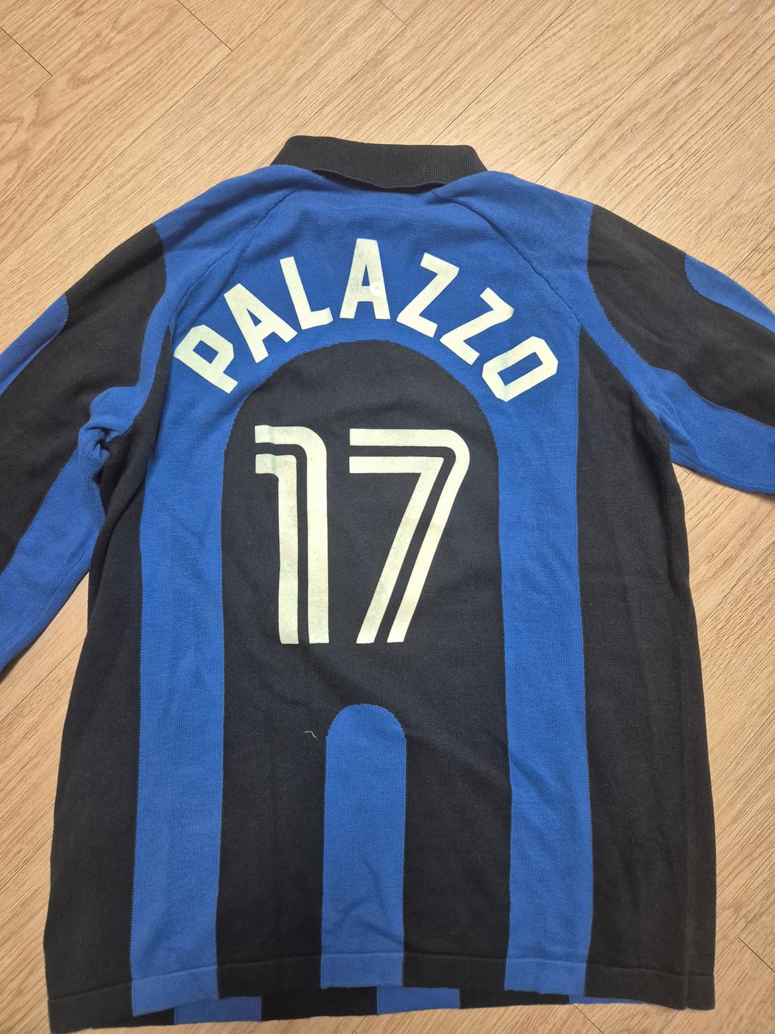 팔라스 니트 판매합니다 상품이미지2