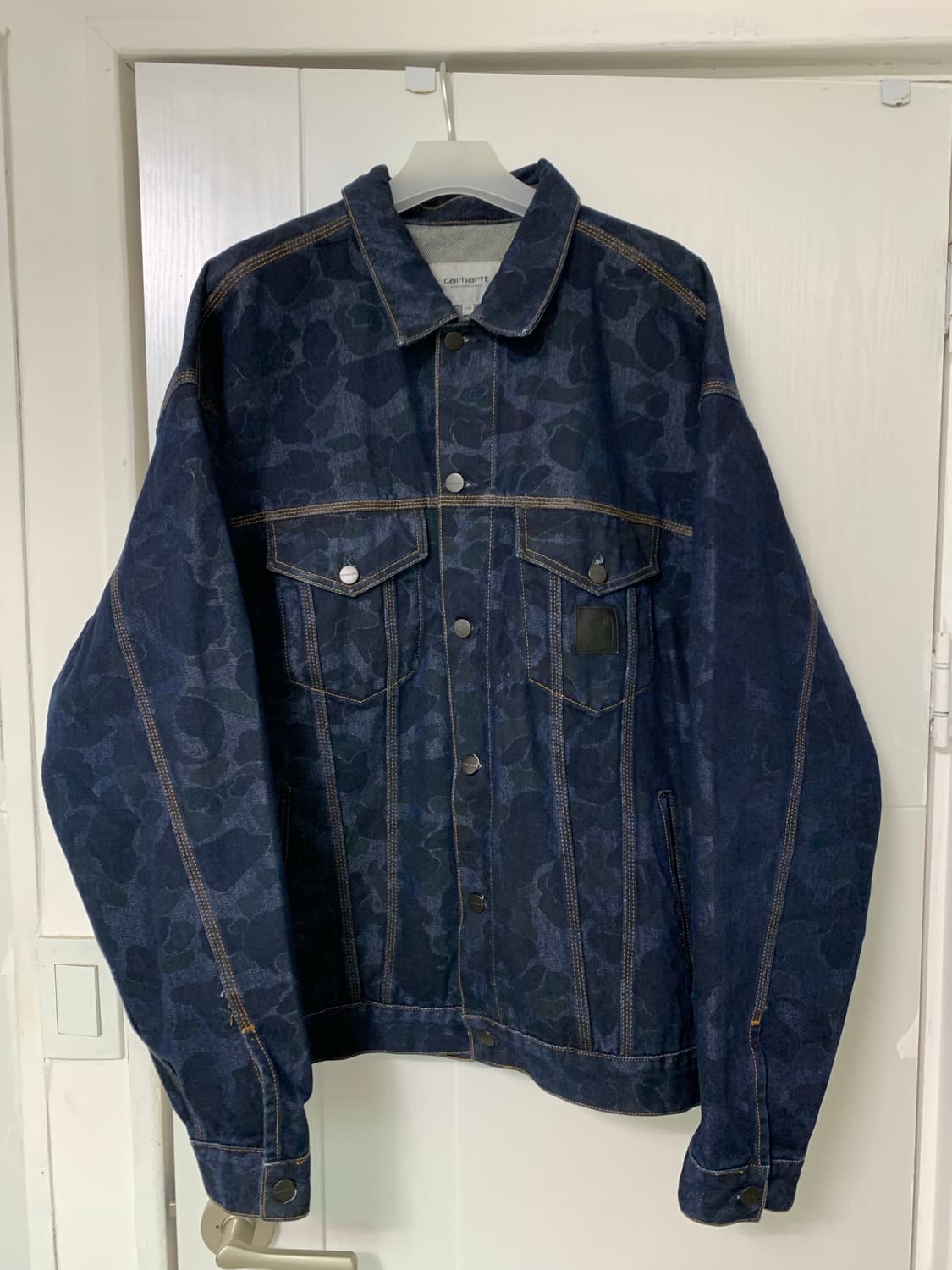 [XXL] 칼하트 WIP 덕 헬스턴 자켓 카모 덕 블루 워시드 상품이미지1