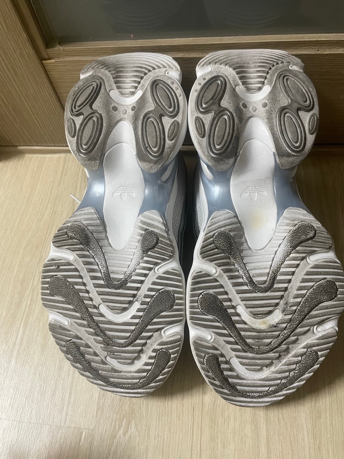 아디다스 오즈베누즈 275 상품이미지4