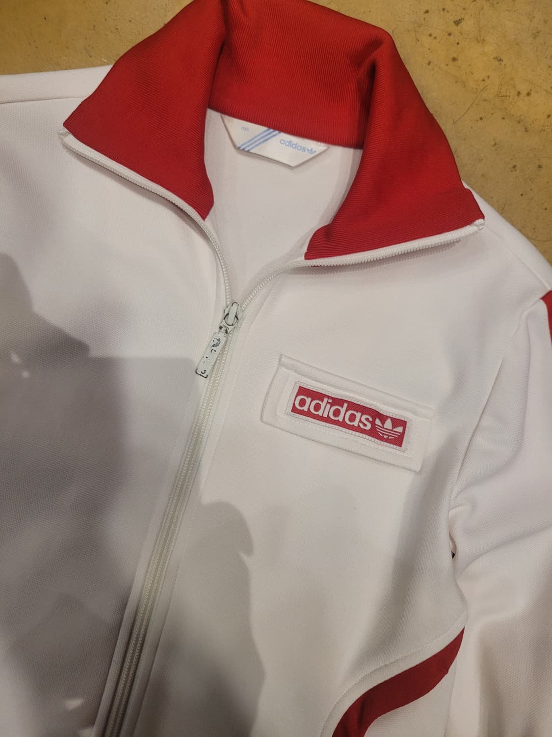 아디다스 파이어버드 흰빨 화이트 져지 트랙탑 도쿄 올드스쿨 대장급 여자 상품이미지7