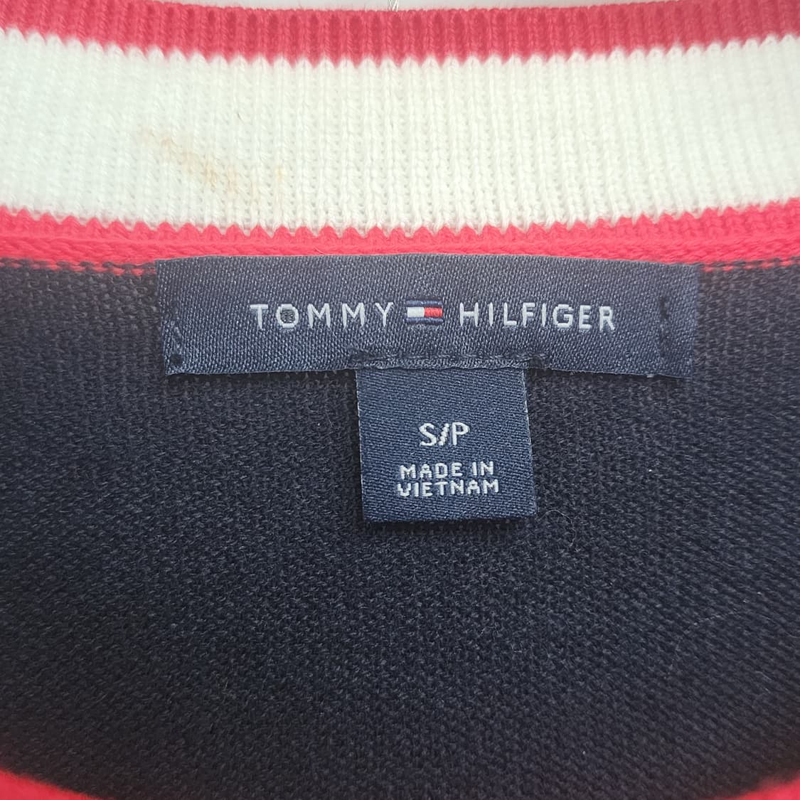 타미힐피거 네이비/레드 가디건 상품이미지3